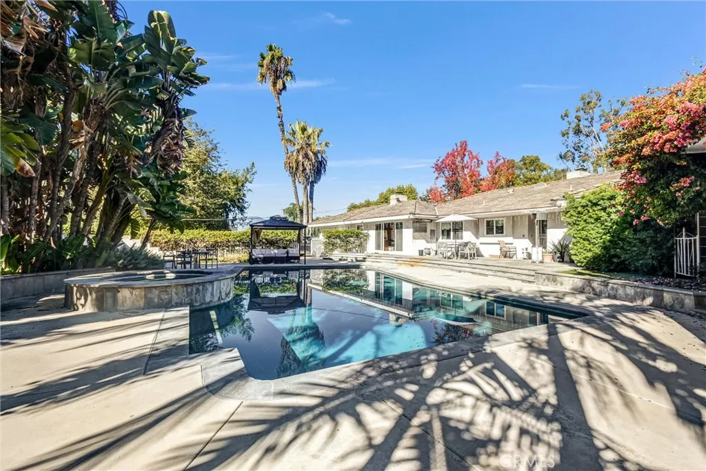 2880 N Theodora, Covina, California 91724 home-pic-0