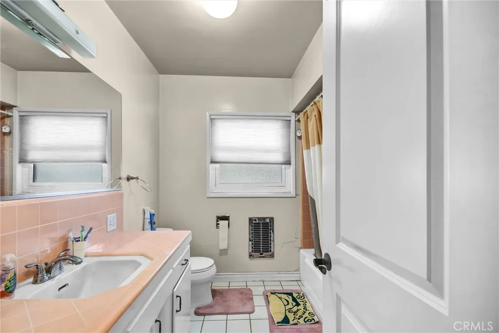 2880 N Theodora, Covina, California 91724 home-pic-22