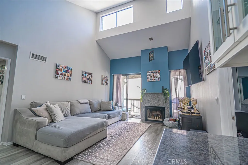 4239 Via Arbolada 303, Los Angeles, California 90042 home-pic-26