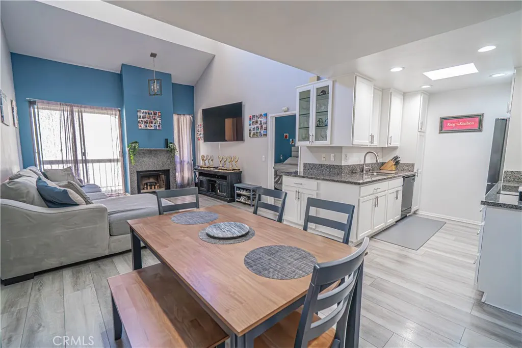 4239 Via Arbolada 303, Los Angeles, California 90042 home-pic-8