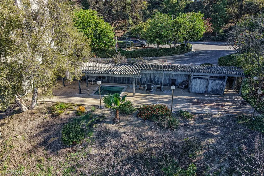 4239 Via Arbolada 303, Los Angeles, California 90042 home-pic-43