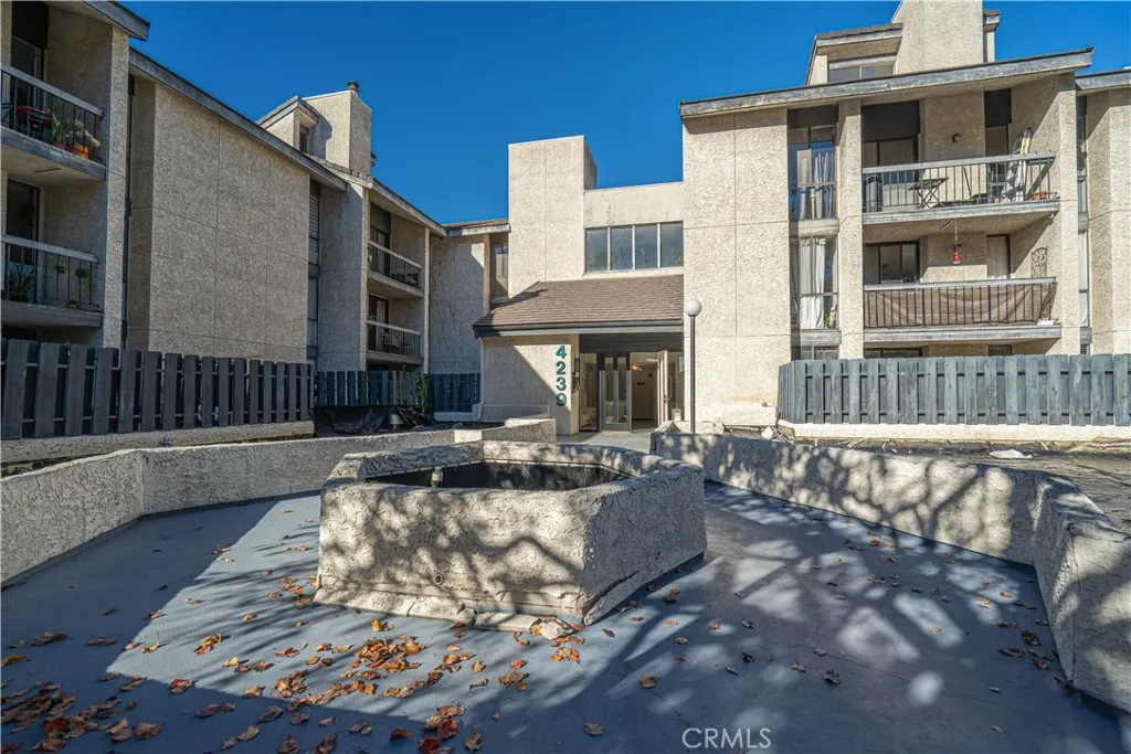 4239 Via Arbolada 303, Los Angeles, California 90042 home-pic-39