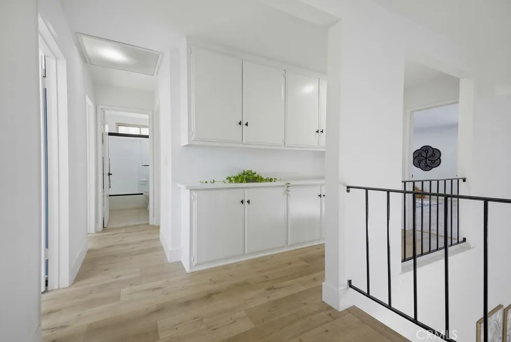 2228 E Nyon Avenue, Anaheim, California 92806 home-pic-25