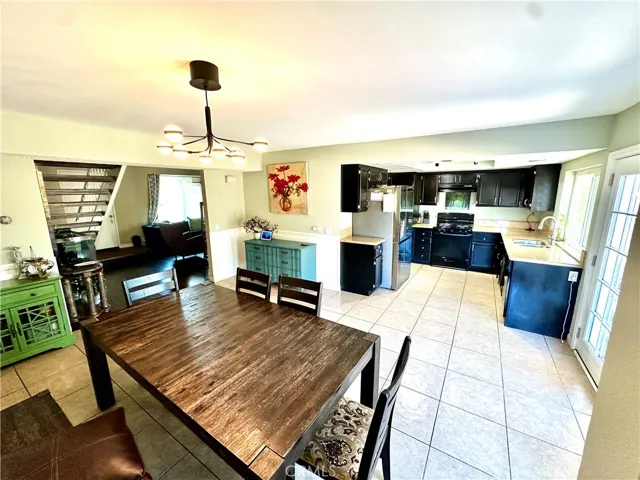 1142 Brentwood, Rialto, California 92376