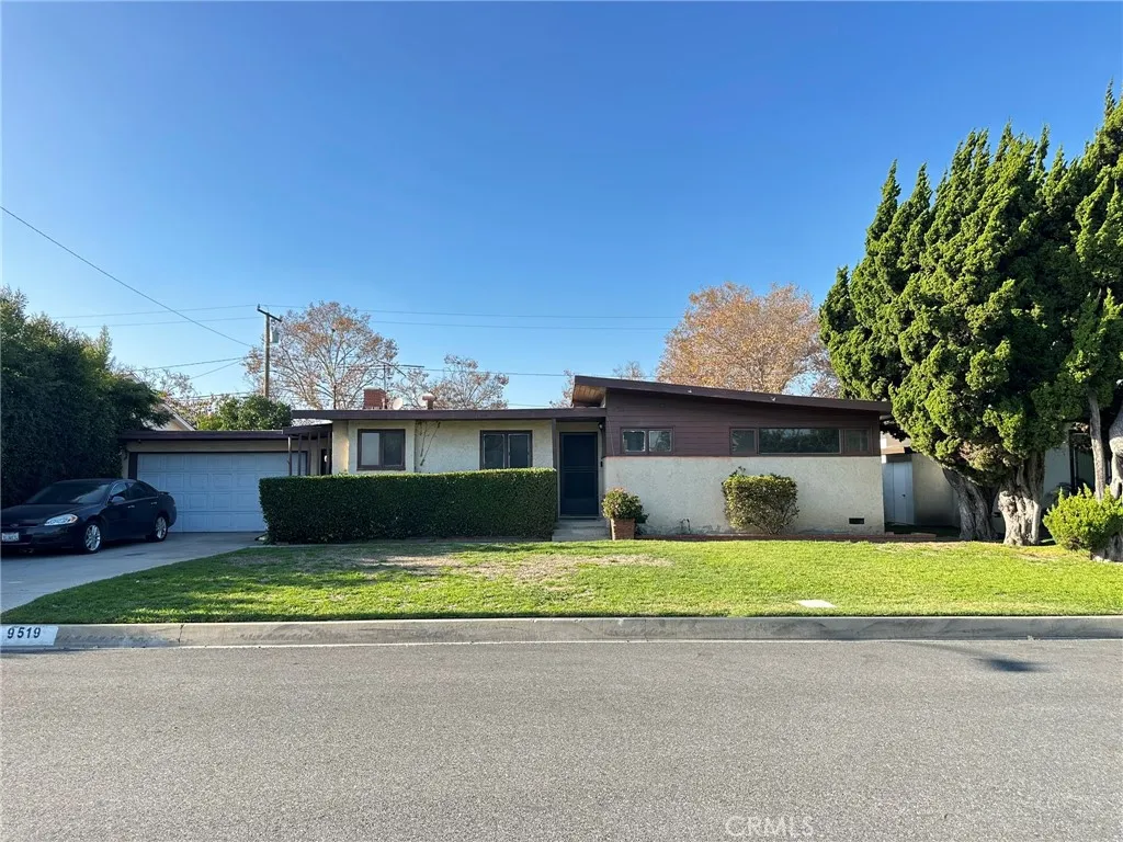 9519 La Reina, Downey, California 90240 home-pic-0