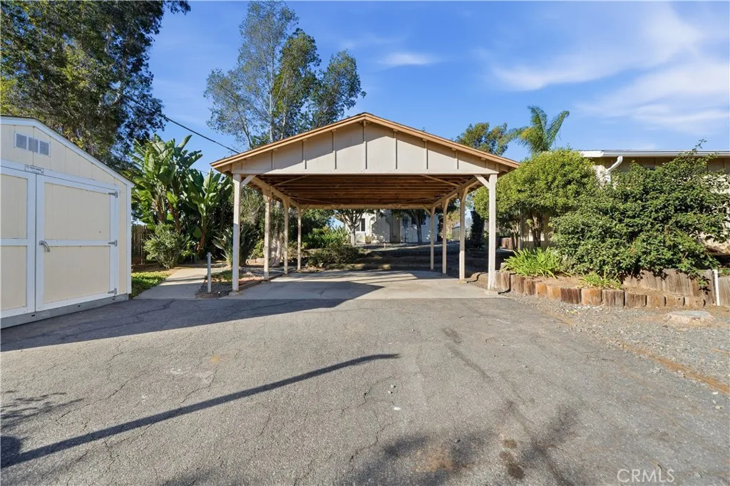 1154 Belair, Fallbrook, California 92028 home-pic-25