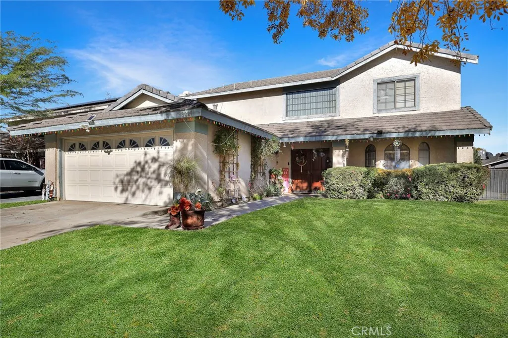 3027 W Avenue J4, Lancaster, California 93536 home-pic-2