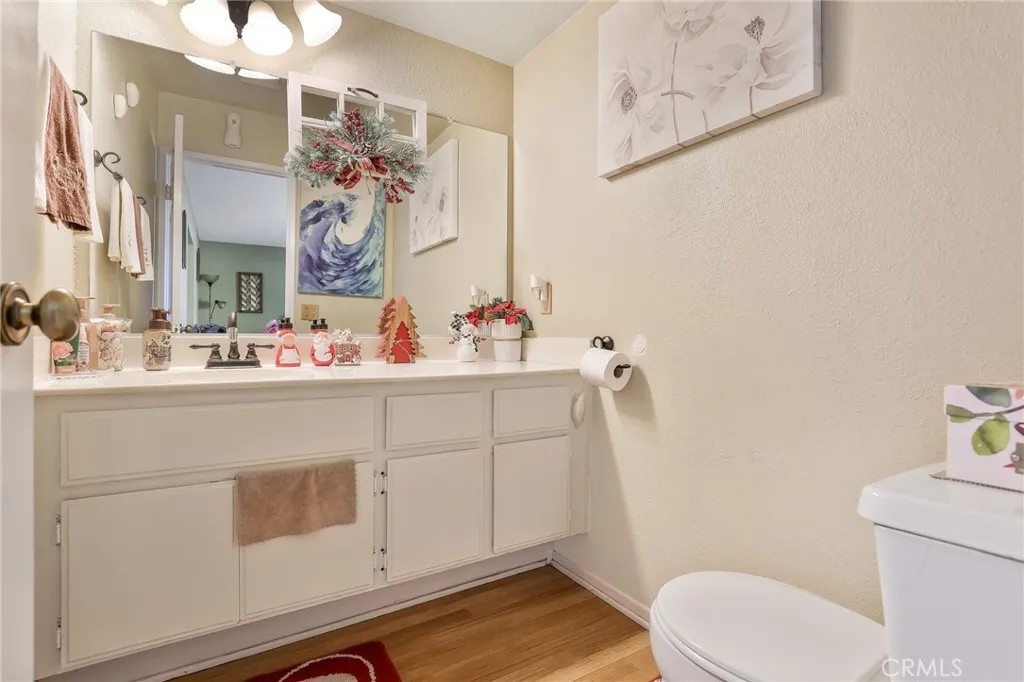 3027 W Avenue J4, Lancaster, California 93536 home-pic-14