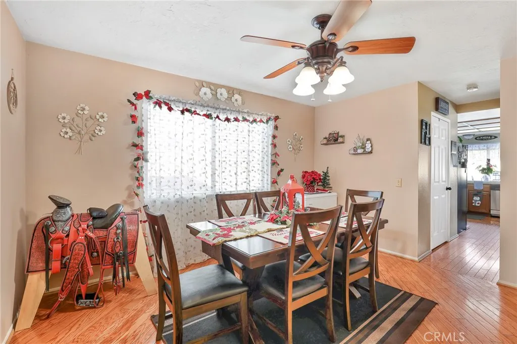 3027 W Avenue J4, Lancaster, California 93536 home-pic-13
