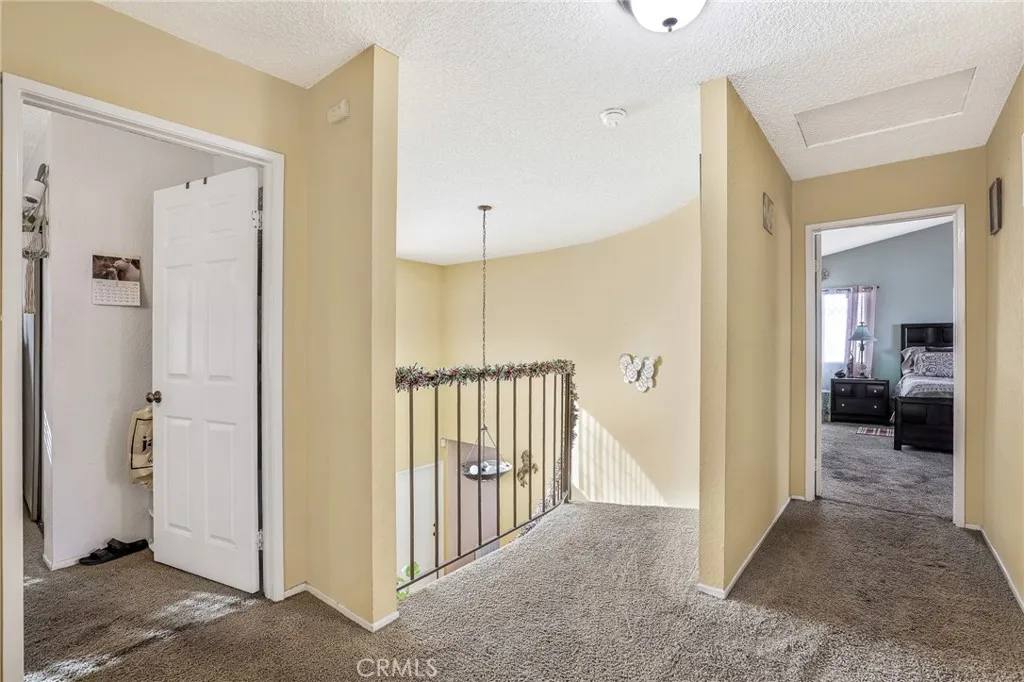 3027 W Avenue J4, Lancaster, California 93536 home-pic-15