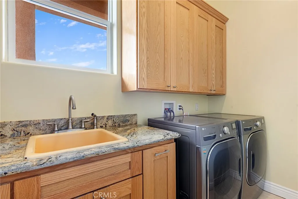 21819 E Chestnut Court, Walnut, California 91789 home-pic-30