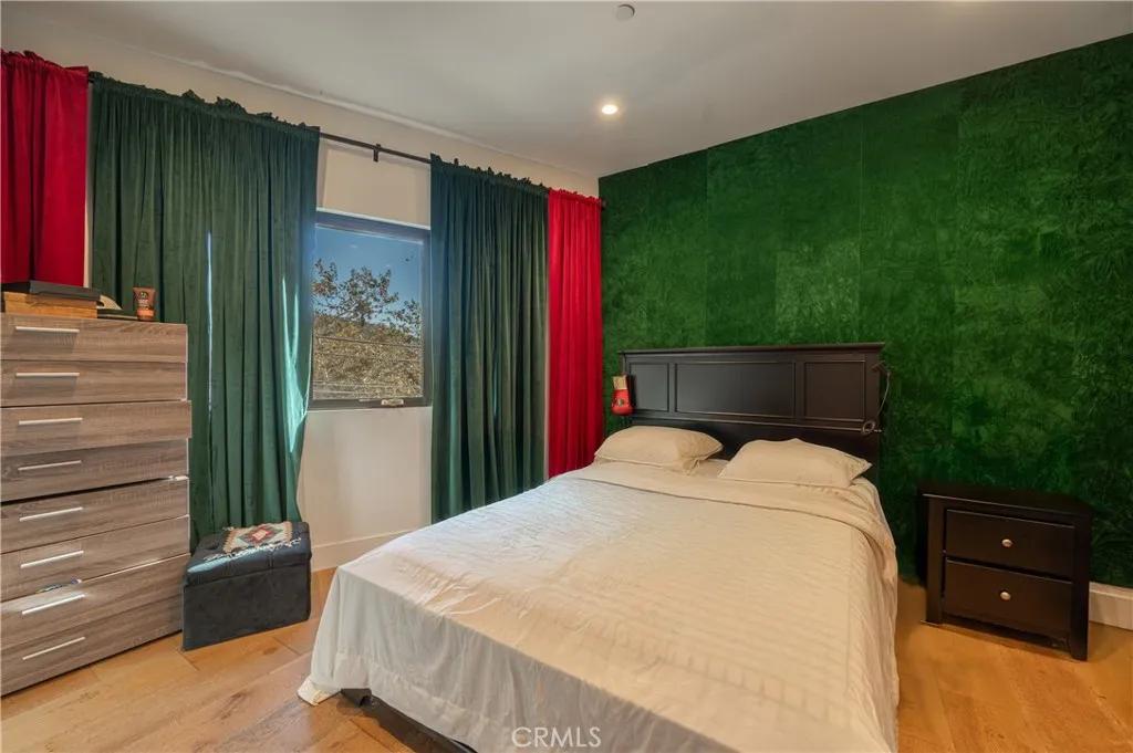 2239 Laurel Canyon, Los Angeles, California 90046 home-pic-11