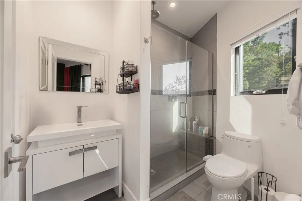 2239 Laurel Canyon, Los Angeles, California 90046 home-pic-13