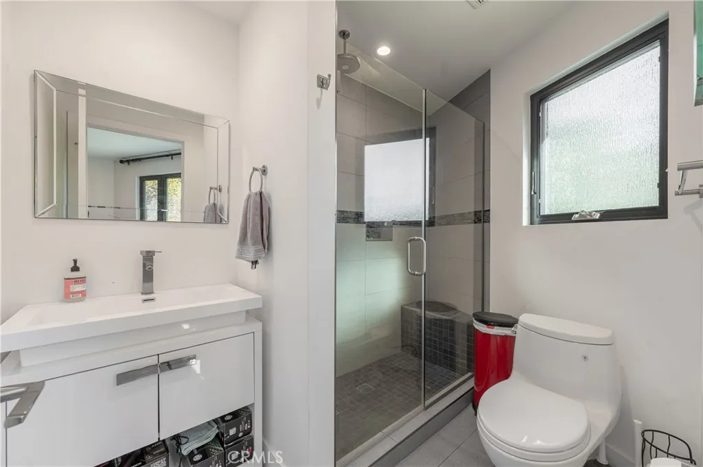 2239 Laurel Canyon, Los Angeles, California 90046 home-pic-17
