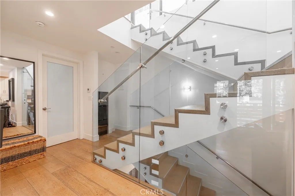 2239 Laurel Canyon, Los Angeles, California 90046 home-pic-10