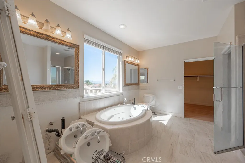 29276 Discovery Ridge, Saugus, California 91390 home-pic-12