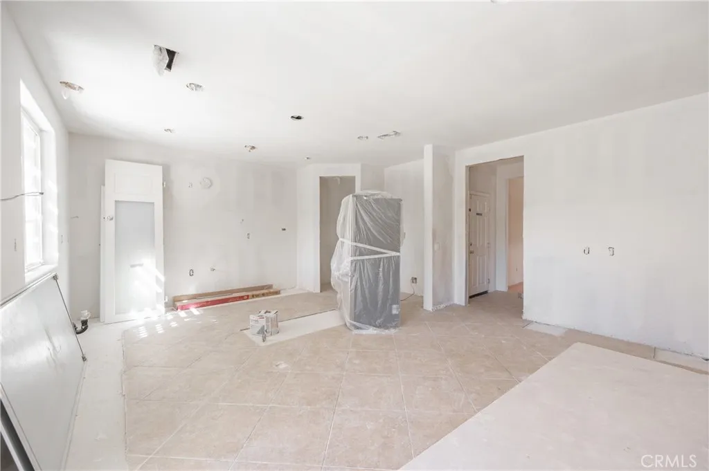 29276 Discovery Ridge, Saugus, California 91390 home-pic-10