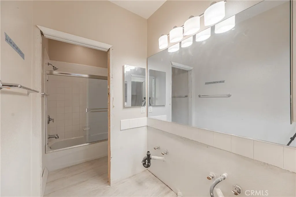 29276 Discovery Ridge, Saugus, California 91390 home-pic-15