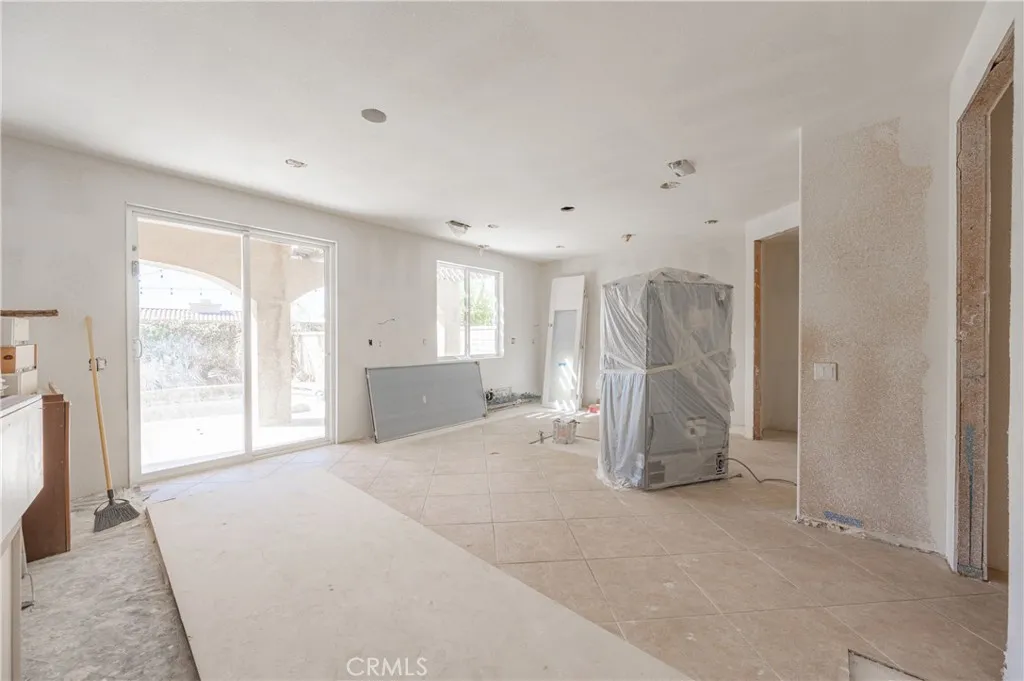 29276 Discovery Ridge, Saugus, California 91390 home-pic-9