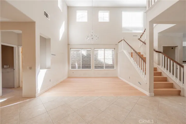 29276 Discovery Ridge, Saugus, California 91390