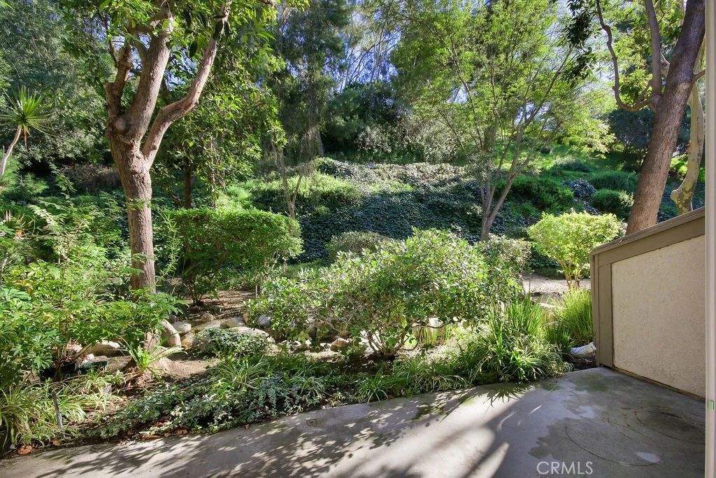 1680 Shady Brook, Fullerton, California 92831 home-pic-18
