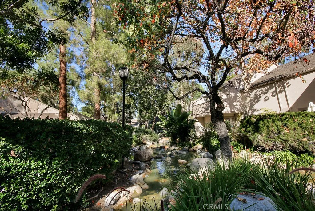 1680 Shady Brook, Fullerton, California 92831 home-pic-23