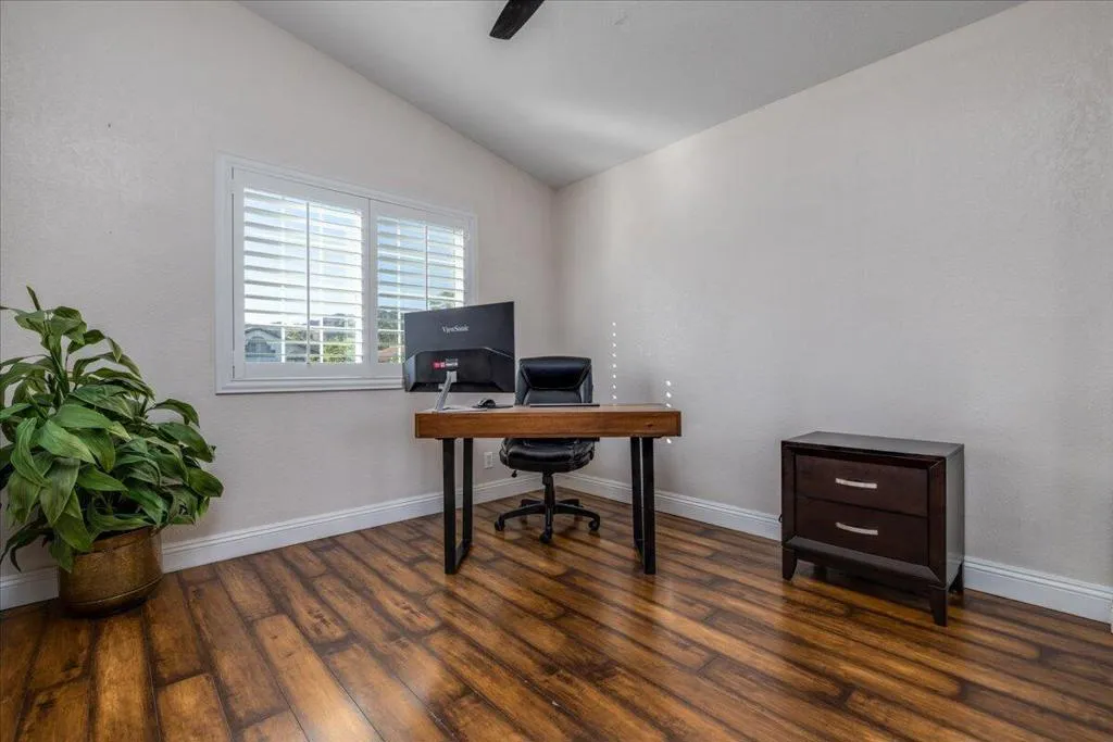 30-Bedroom 3
