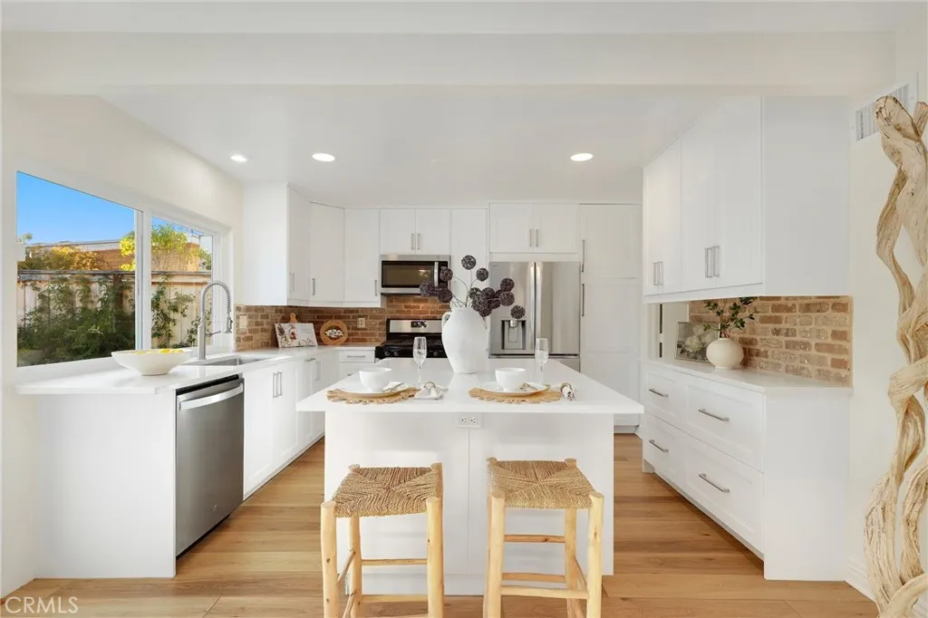 26502 Via Lara, Mission Viejo, California 92691 home-pic-9