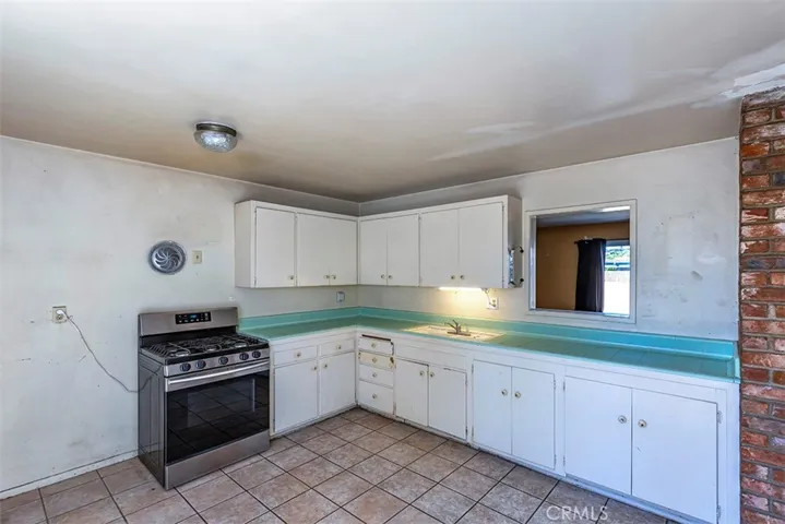 15011 La Mesa, La Mirada, California 90638
