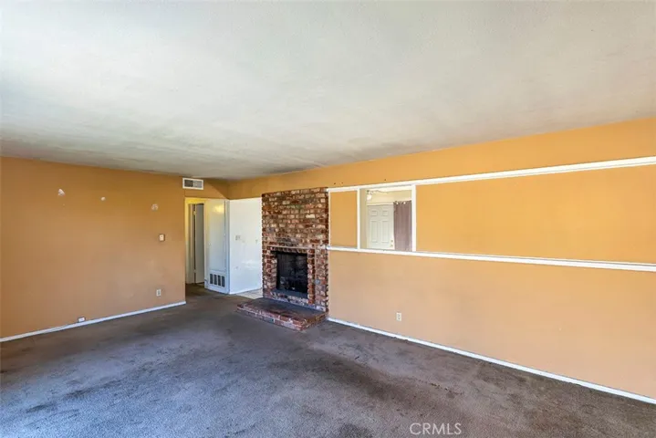 15011 La Mesa, La Mirada, California 90638