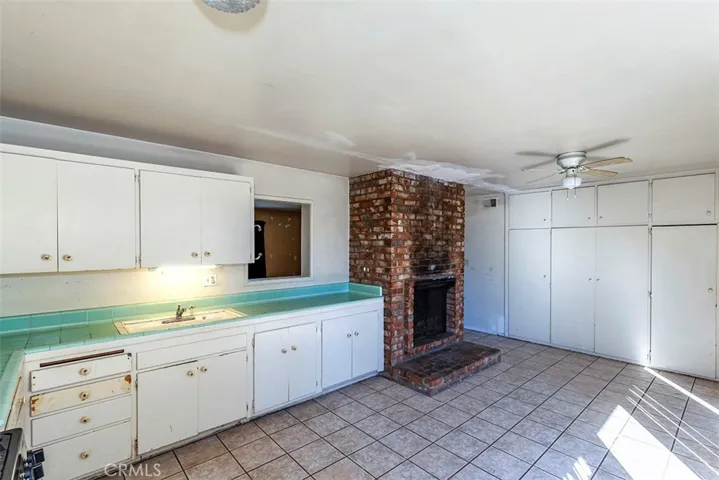 15011 La Mesa, La Mirada, California 90638
