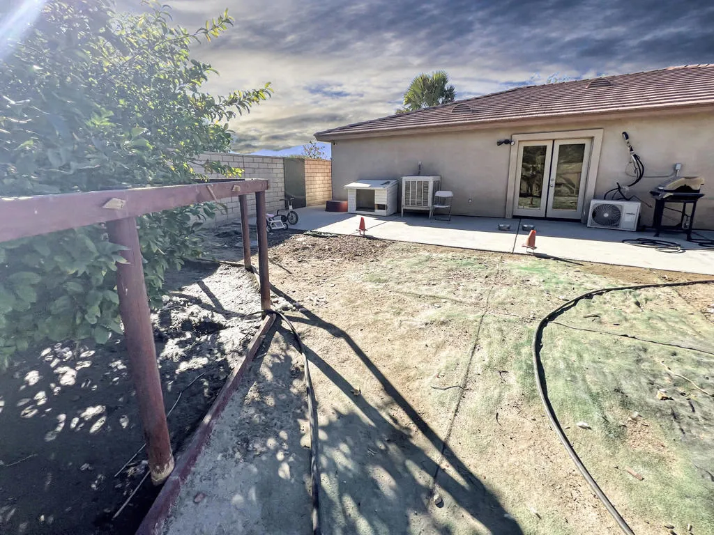 52402 Michelle Drive, Coachella, California 92236 home-pic-13