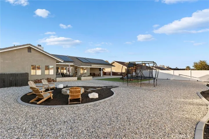 13455 Ivanpah Road, Apple Valley, California 92308
