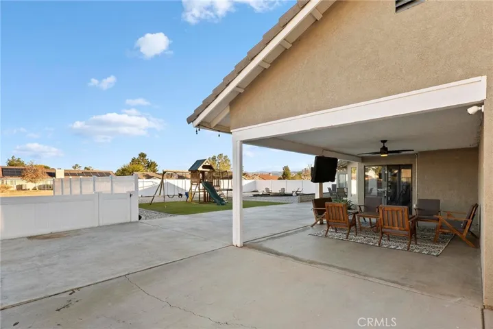 13455 Ivanpah Road, Apple Valley, California 92308