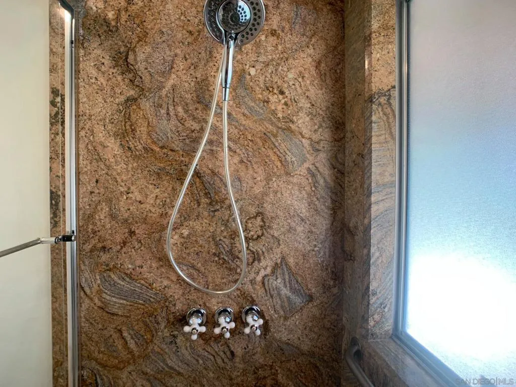 2314 Sawgrass Street, El Cajon, California 92019 home-pic-13