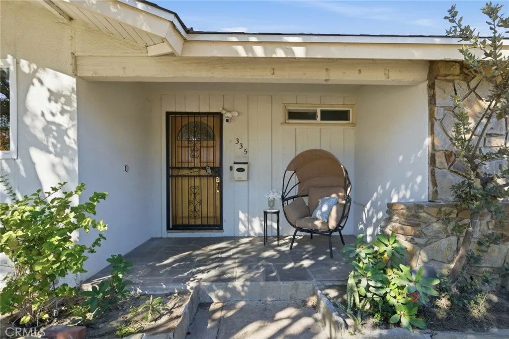 335 N London Place, Anaheim, California 92806 home-pic-1