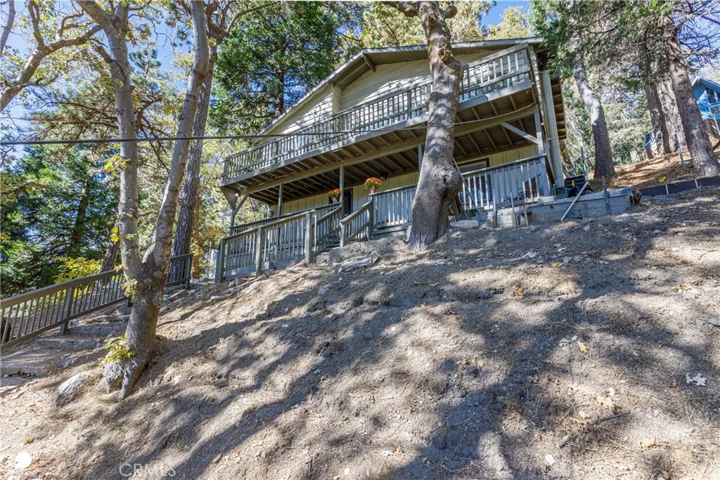 712 S Old Toll, Twin Peaks, California 92391 home-pic-3
