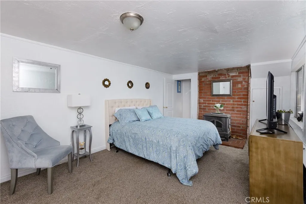 712 S Old Toll, Twin Peaks, California 92391 home-pic-15