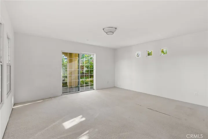 527 Stoneridge, San Luis Obispo, California 93401