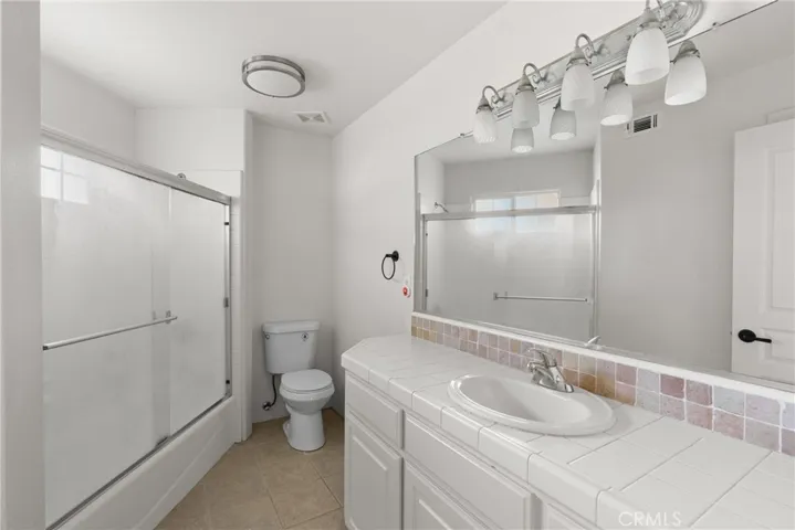 527 Stoneridge, San Luis Obispo, California 93401