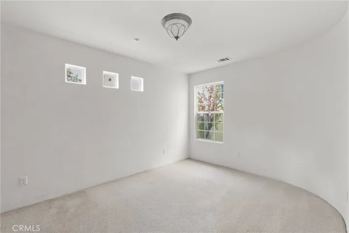 527 Stoneridge, San Luis Obispo, California 93401