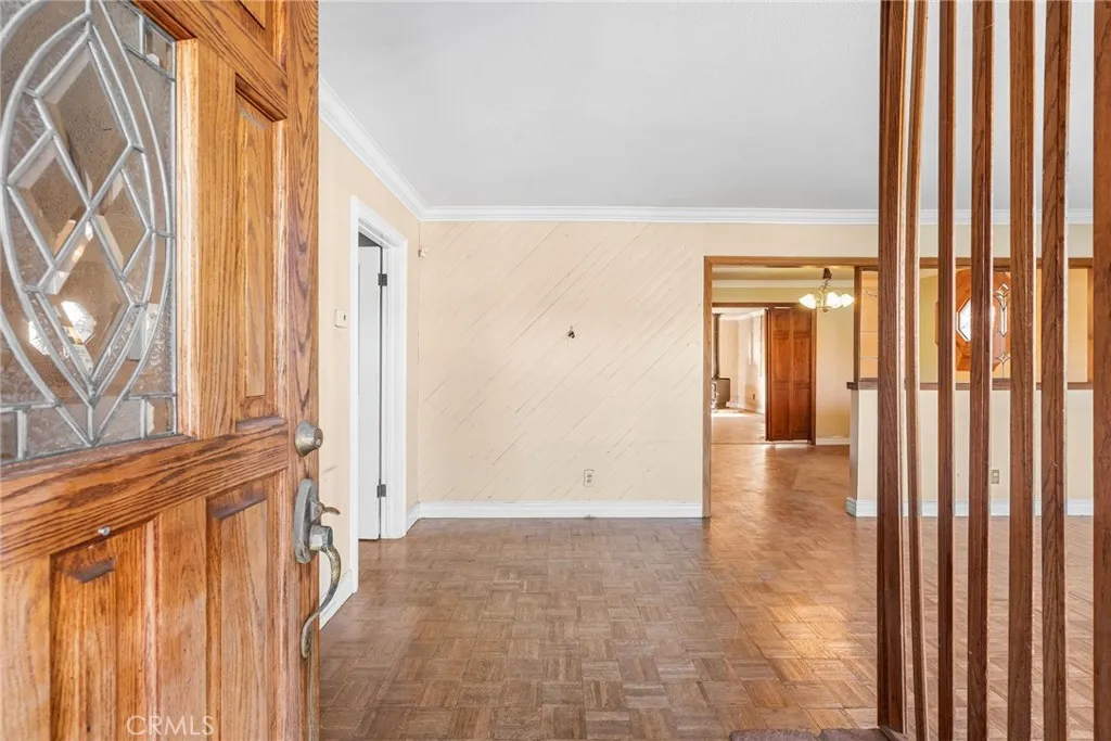 15341 Rushmoor, Huntington Beach, California 92647 home-pic-1