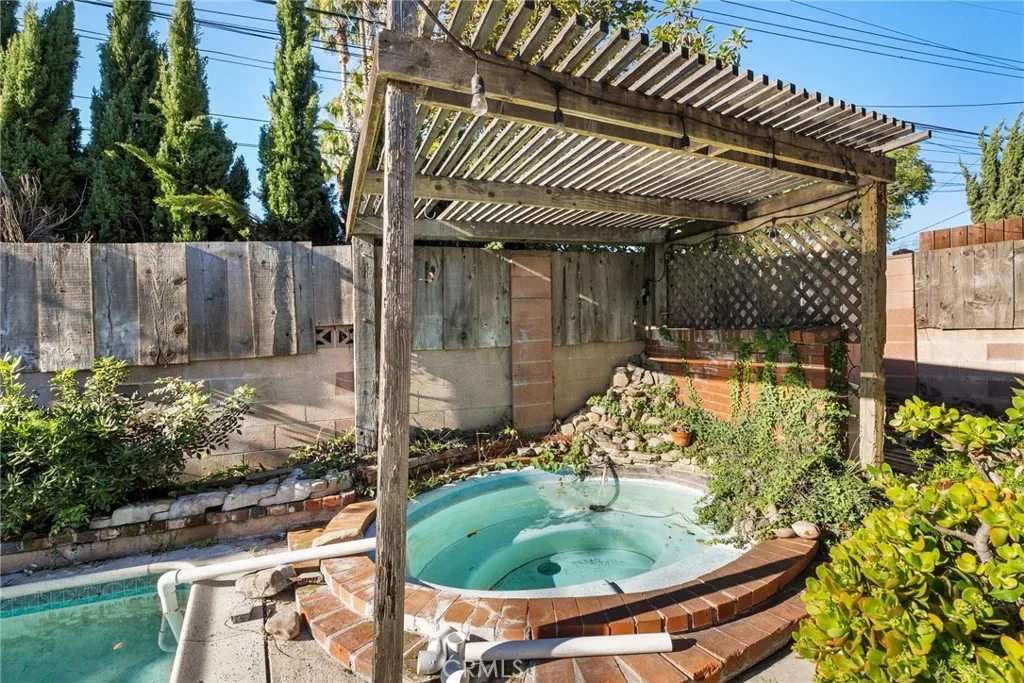 15341 Rushmoor, Huntington Beach, California 92647 home-pic-16