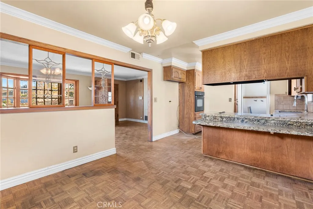 15341 Rushmoor, Huntington Beach, California 92647 home-pic-6