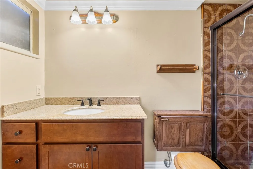 15341 Rushmoor, Huntington Beach, California 92647 home-pic-10
