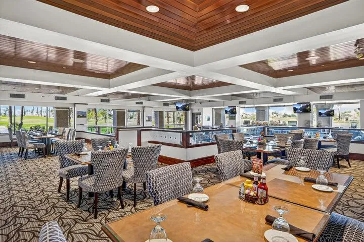 288 Desert Falls Drive E, Palm Desert, California 92211 home-pic-23