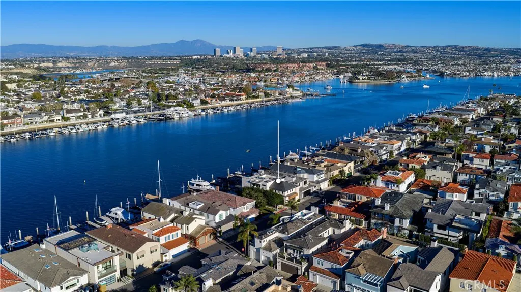 704 Via Lido Nord, Newport Beach, California 92663 home-pic-37