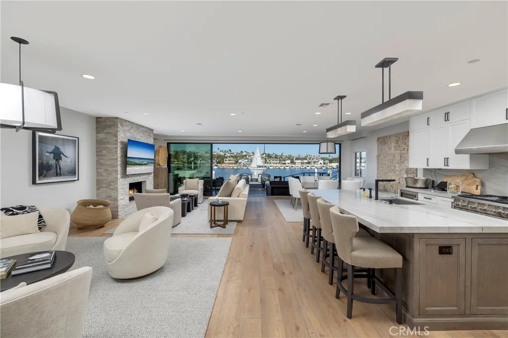 704 Via Lido Nord, Newport Beach, California 92663 home-pic-8