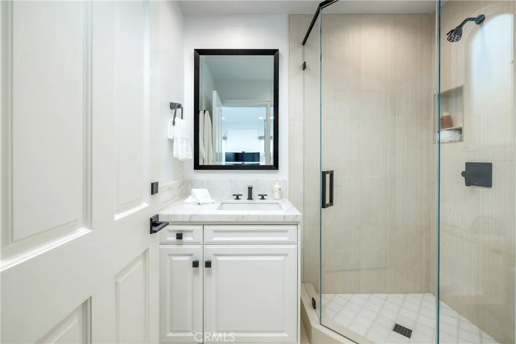 704 Via Lido Nord, Newport Beach, California 92663 home-pic-28