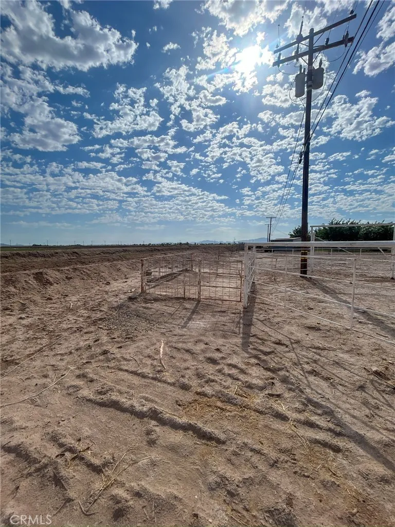 2153 Florence Blvd., Blythe, California 92225 home-pic-32